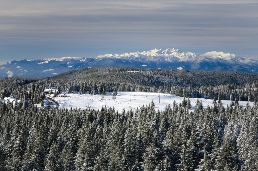 Vista de la estación de esquí de Rogla